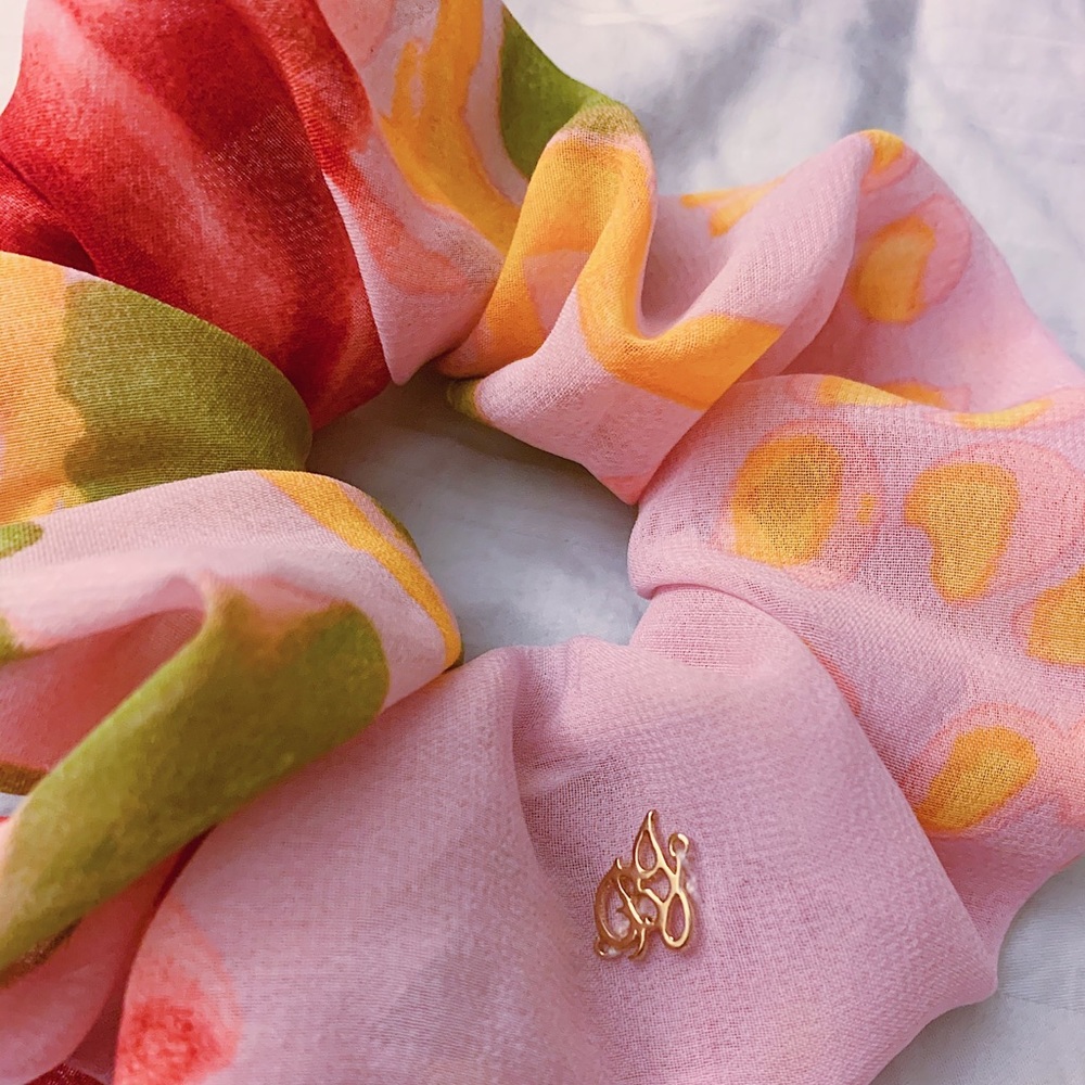 Large Scrunchie Bundle - Picture 3 of 5